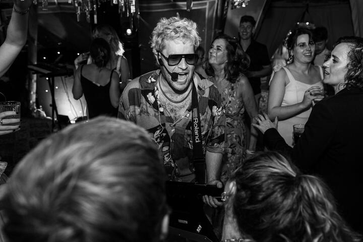The Groove Train - performance photo 15