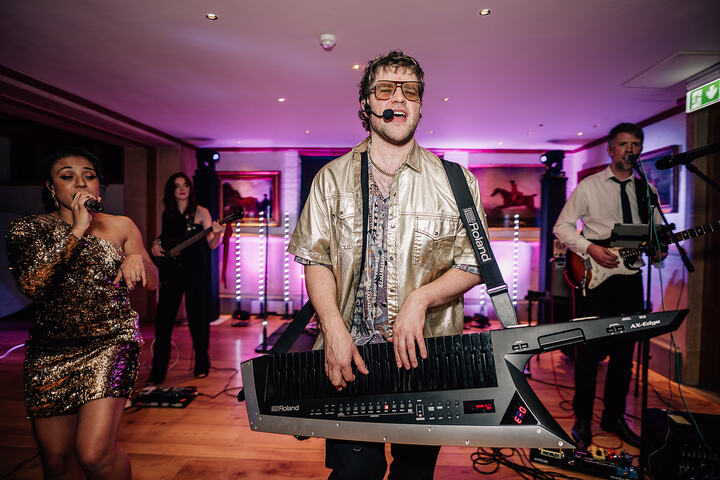The Groove Train - performance photo 11