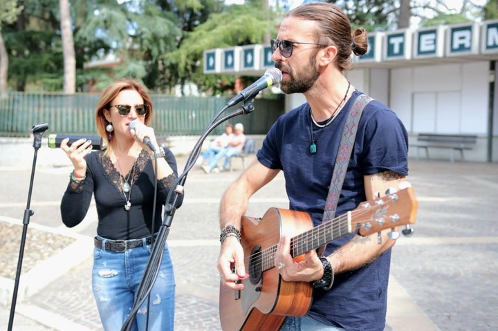Myrtle Duo - performance photo 2