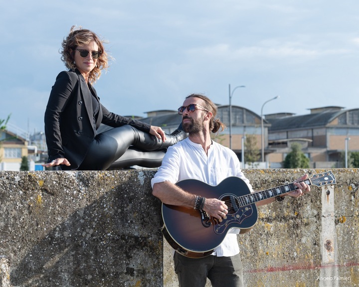 Myrtle Duo - performance photo 12