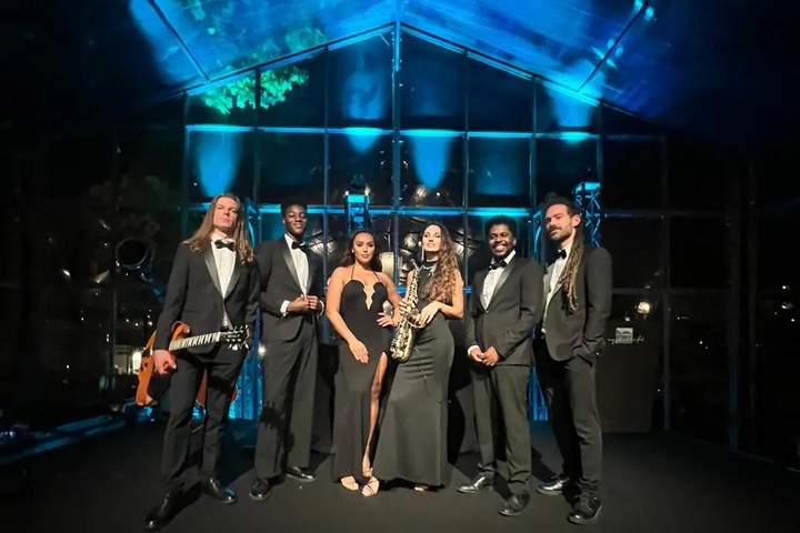 The Headliners - performance photo 6