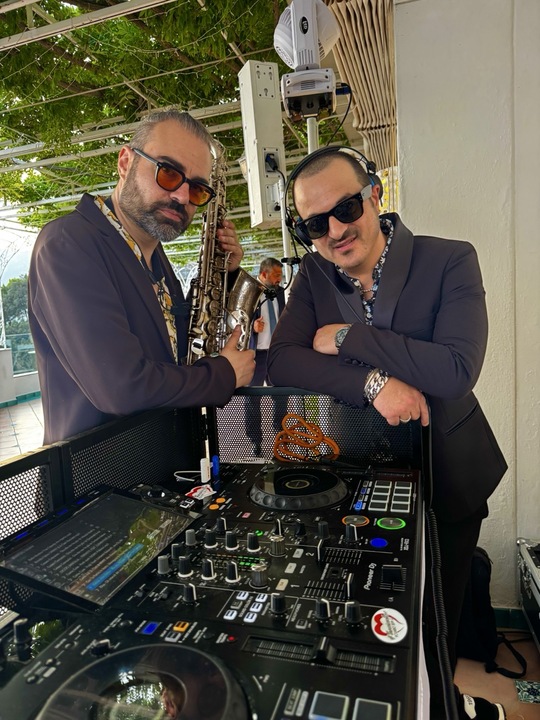 Amalfi Coast DJ - performance photo 5
