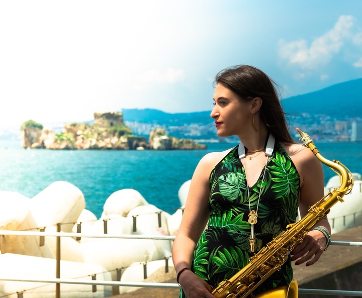 Cesca on Sax - performance photo 11
