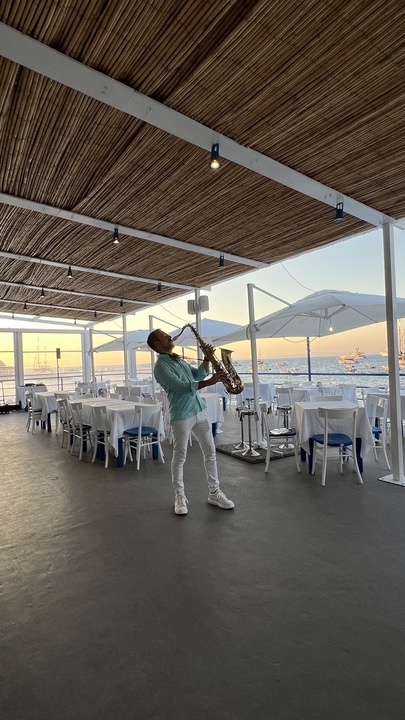 Capri Sax - performance photo 10