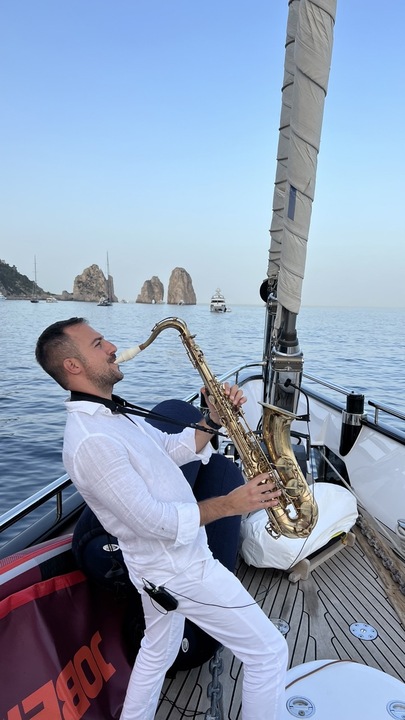 Capri Sax - performance photo 2