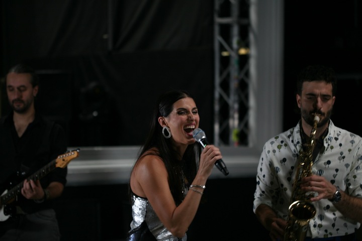 Hyped Up - performance photo 3