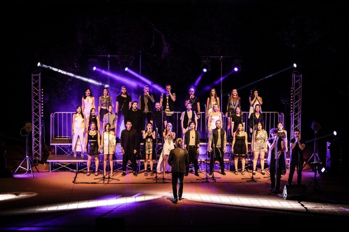 The Italy Choir