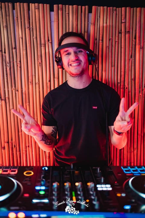 DJ Jack - performance photo 3