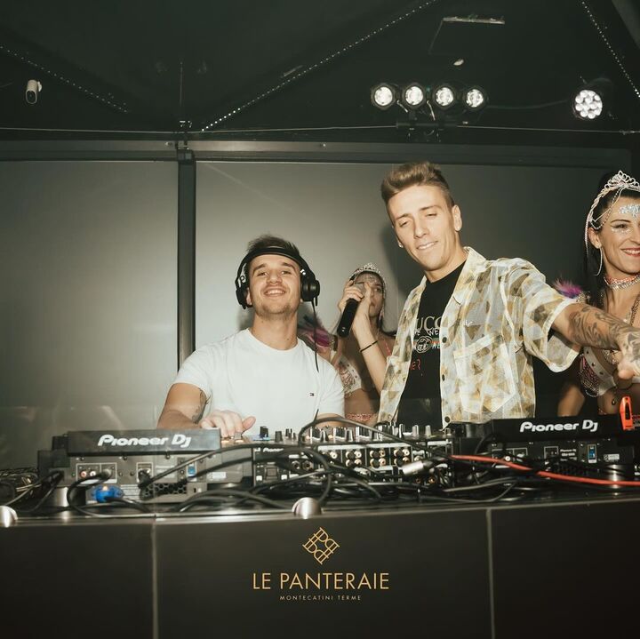 DJ Jack - performance photo 1