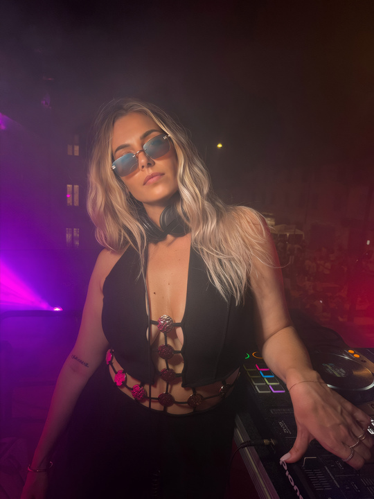 DJ Sasha - performance photo 7