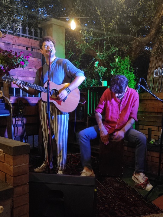 Two The Tune - performance photo 1