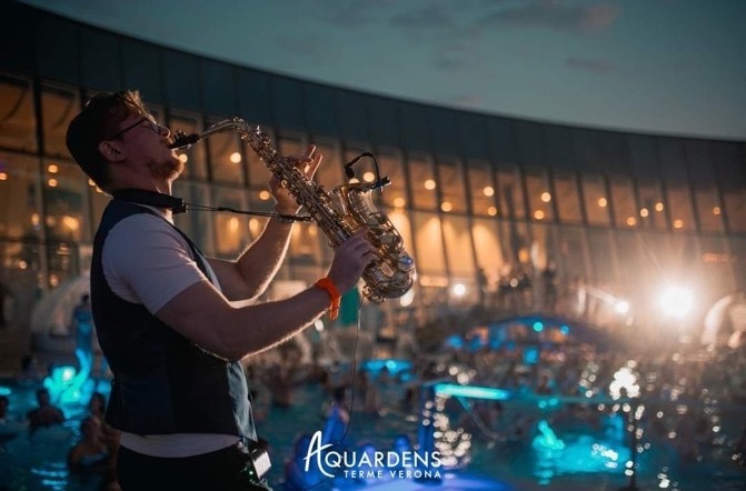 Sax Vibes - performance photo 1