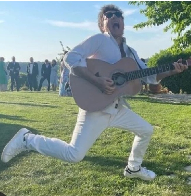 Sunset Roamers - performance photo 18