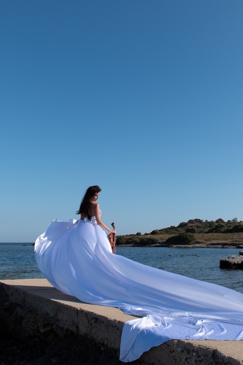 Sardinia Violinist - performance photo 7