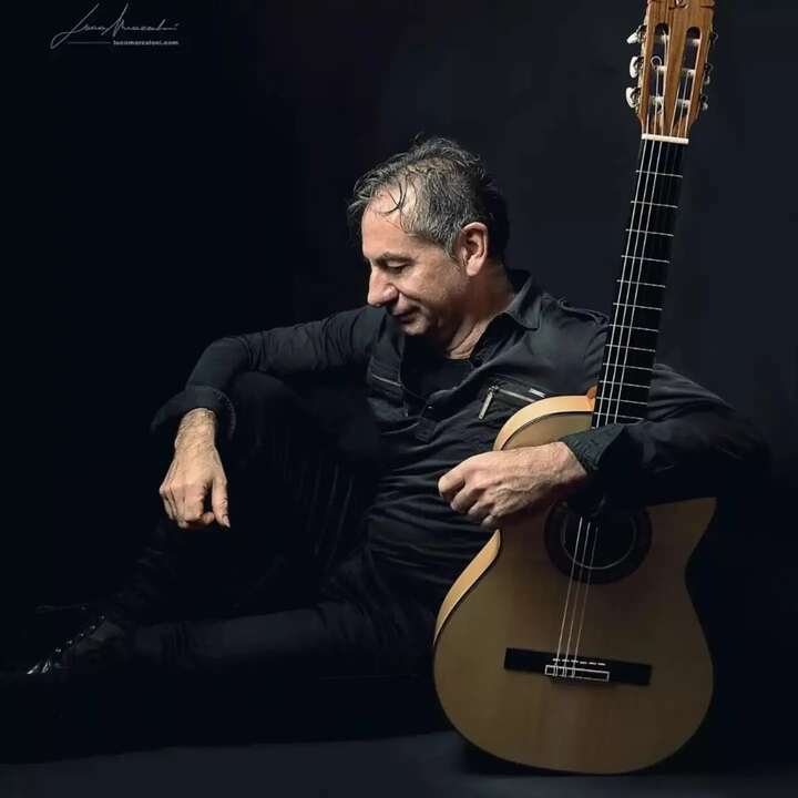 Tango Guitarist - performance photo 7