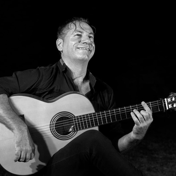 Tango Guitarist - performance photo 4