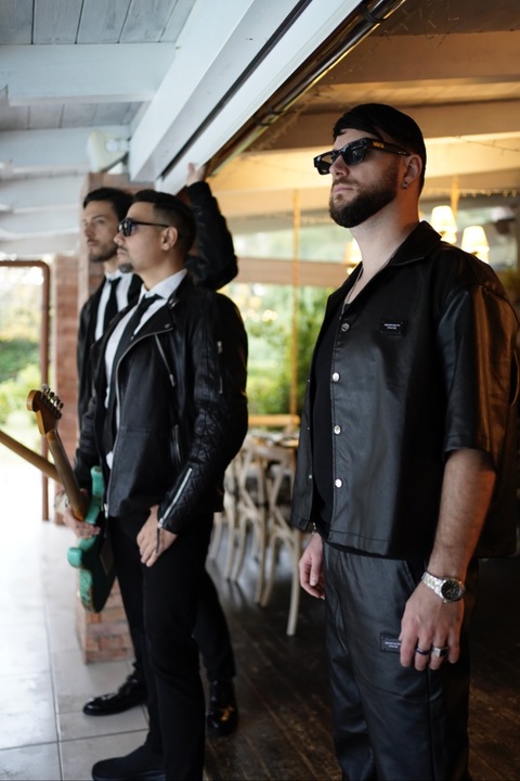 Vibe Mix - performance photo 16