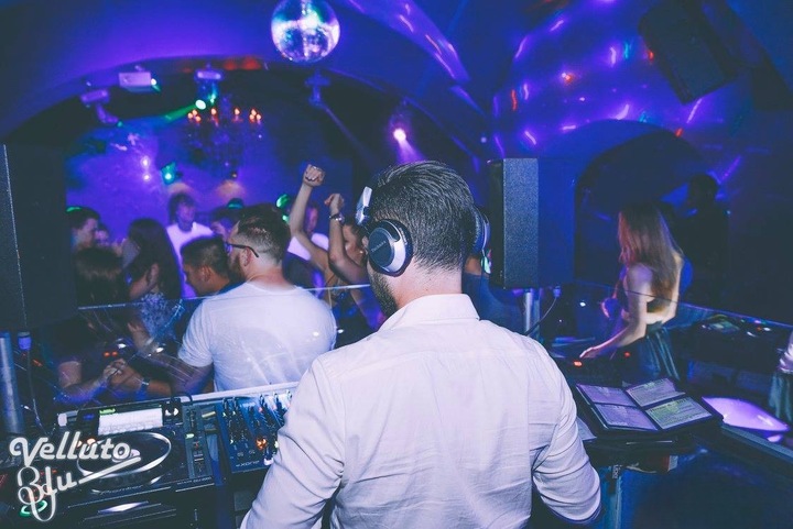 DJ Ale - performance photo 6