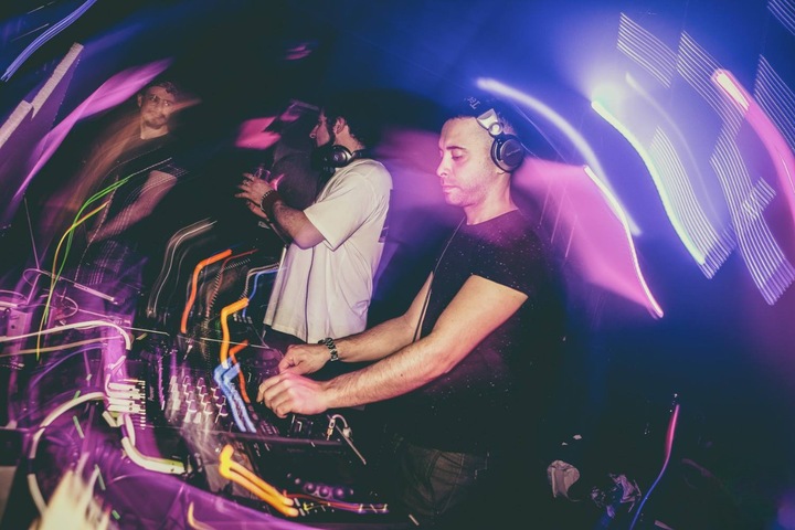 DJ Ale - performance photo 9
