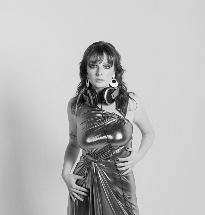 DJ Mary - performance photo 1