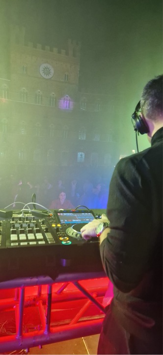 DJ Sereno - performance photo 21