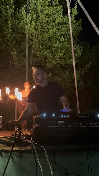 DJ Sereno - performance photo 12