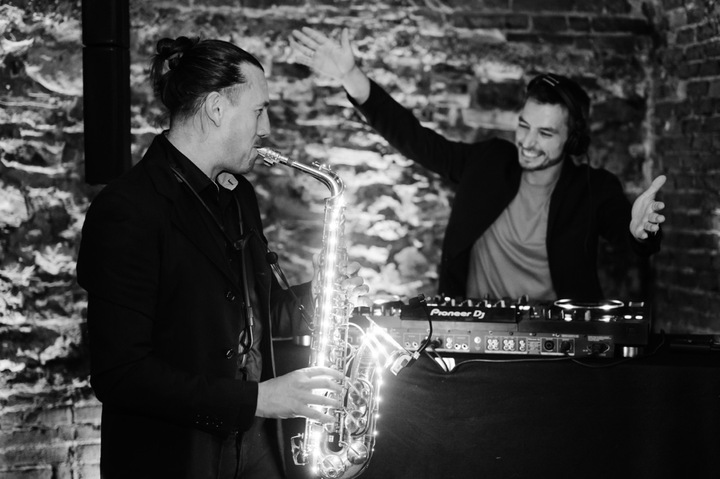 DJ Sereno - performance photo 31