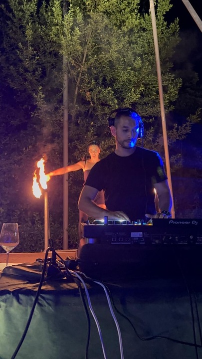 DJ Sereno - performance photo 13