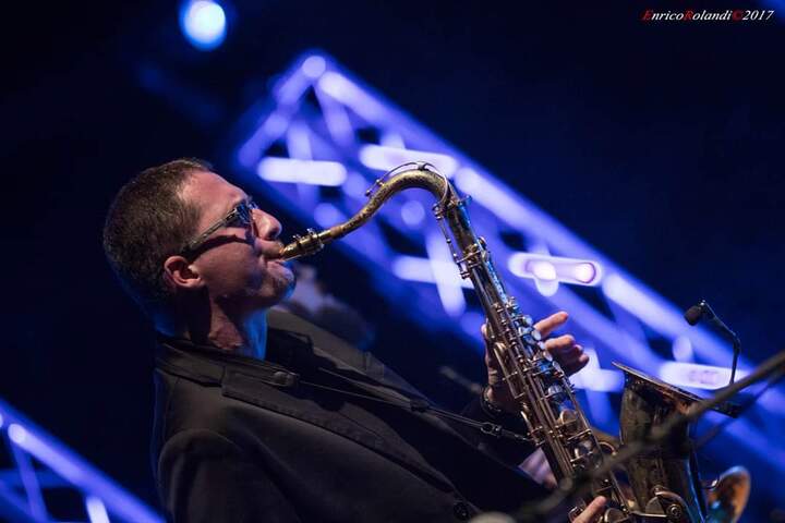 Smooth Sax - performance photo 3