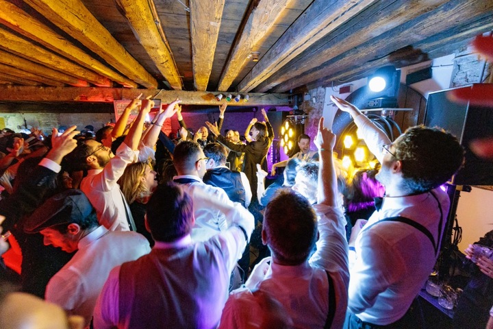 DJ Magnifiko - performance photo 2
