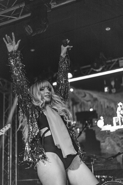 Dainty Brood - performance photo 11