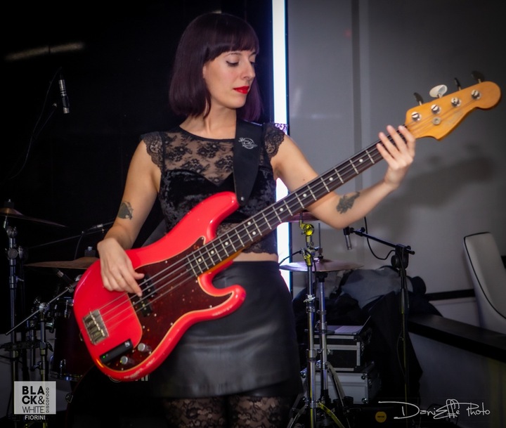 Dainty Brood - performance photo 33