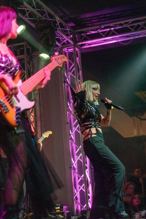 Dainty Brood - performance photo 26