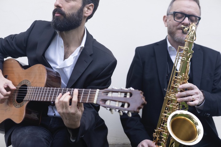 Fret Flow Duo - performance photo 12