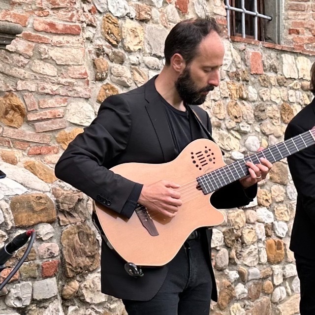 Fret Flow Duo - performance photo 17
