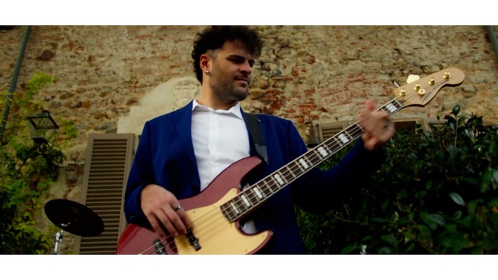 Vespa Dreams - performance photo 3