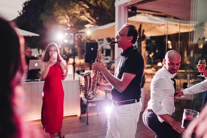 Lake Party - performance photo 9