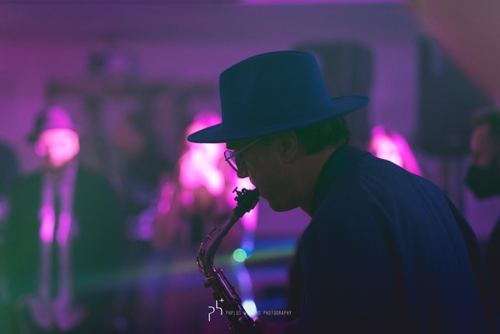 Lake Party - performance photo 3