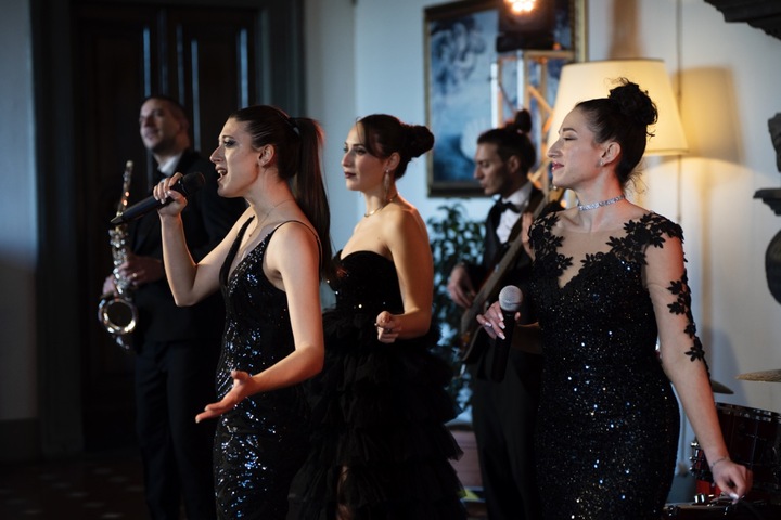Federal - performance photo 4