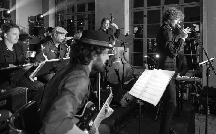 Nostalgia Big Band - performance photo 2