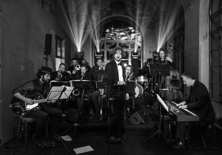 Nostalgia Big Band