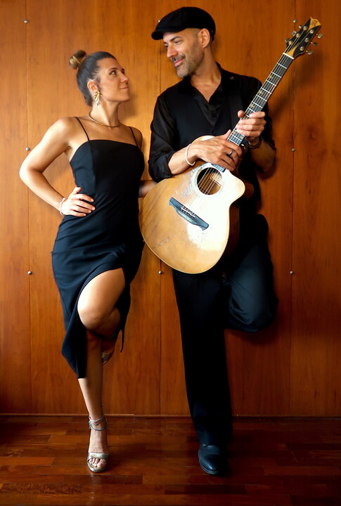Estate Duo - performance photo 9