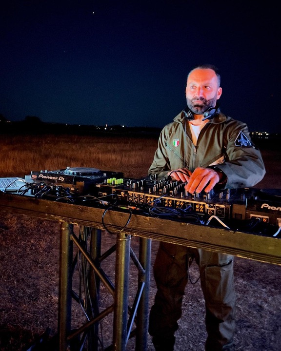 DJ Daniel - performance photo 6