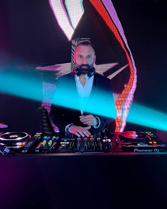 DJ Daniel - performance photo 12