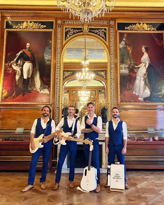 The Globe Strollers - performance photo 28