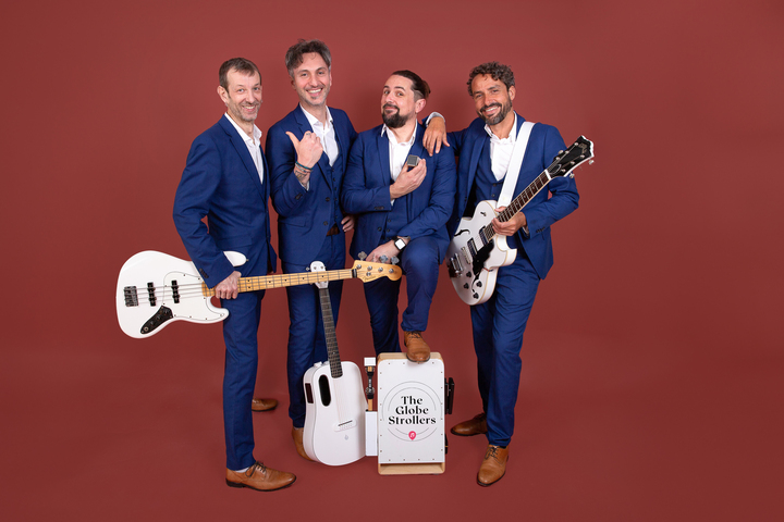 The Globe Strollers - performance photo 41