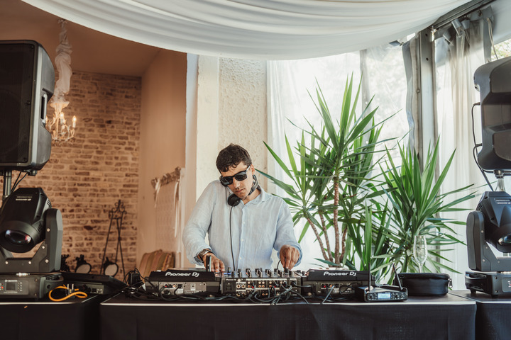 Padova DJ - performance photo 3