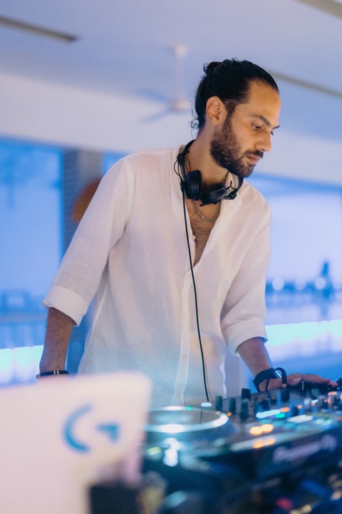 DJ City - performance photo 9