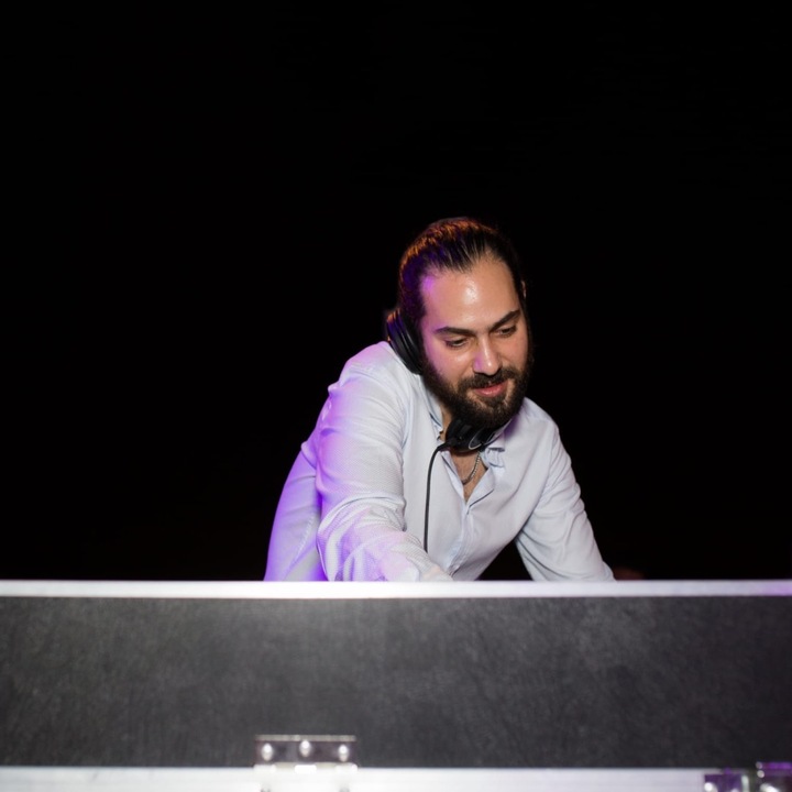DJ City - performance photo 10