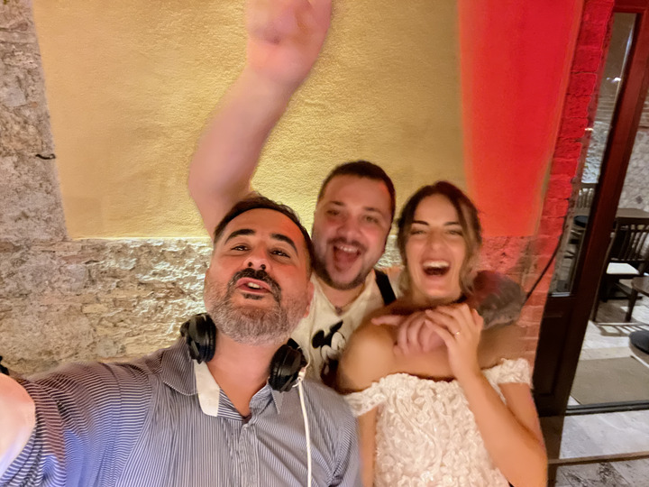 House of Amore DJ - performance photo 10
